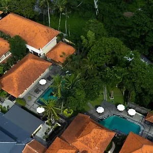 4* Отель Champlung Sari &