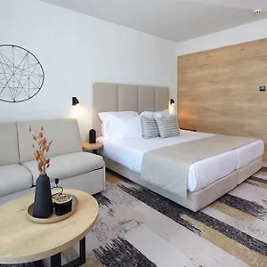 Marvel - Fully Renovated Free Access Bulgarien